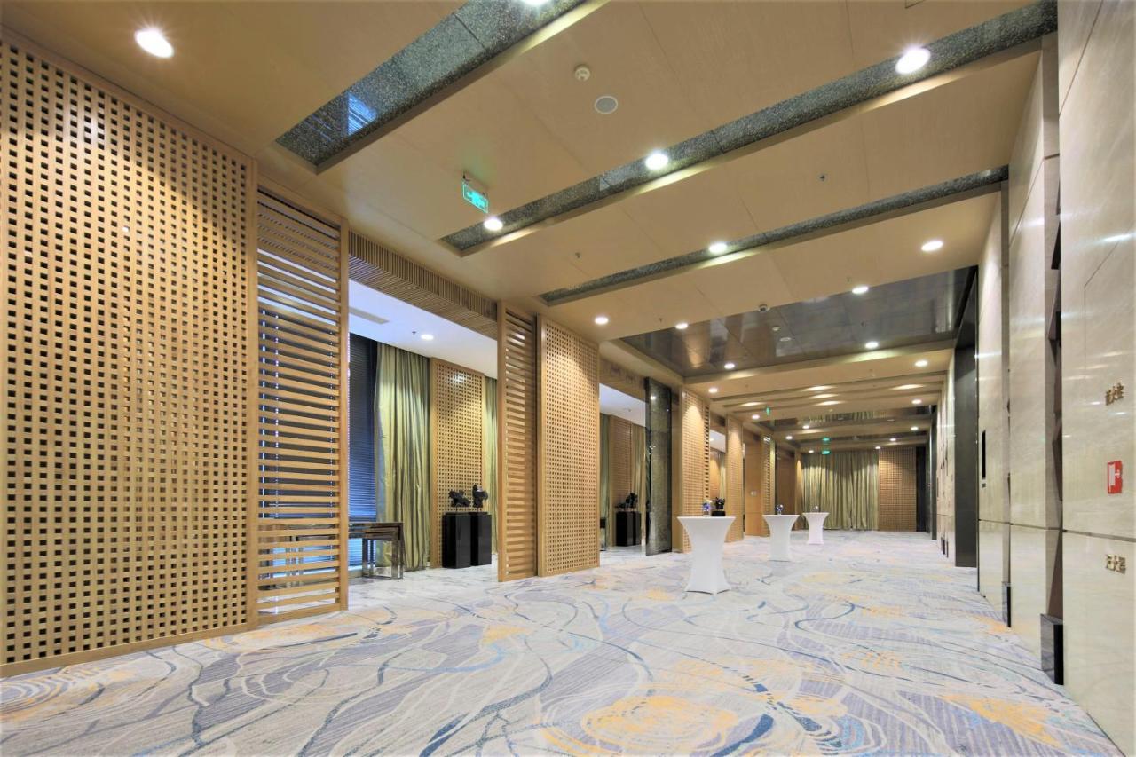 Radisson Collection Hotel, Yangtze Hotel Shanghai